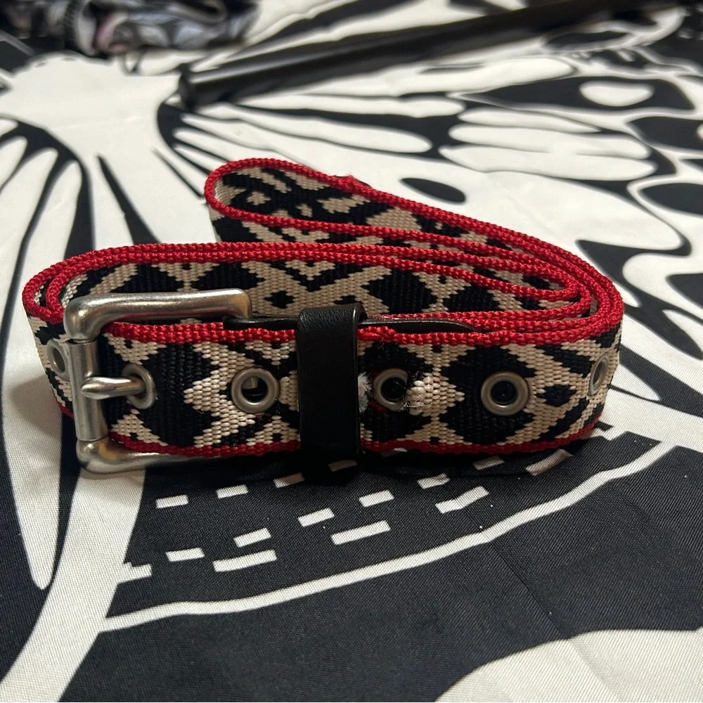 J.Crew Southwestern Woven Belt Black Red Geometric Navajo Tribal Pattern Small - Picture 3 of 9